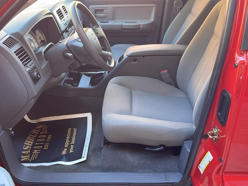 Dodge Dakota SLT Club Cab 4WD 2006