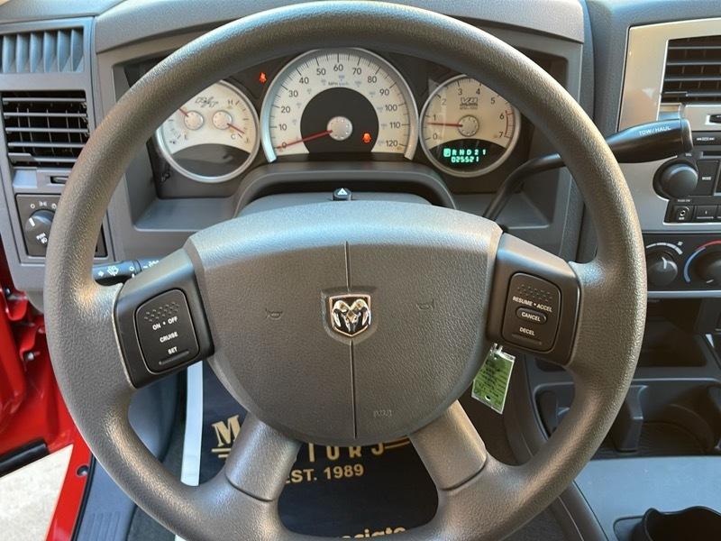 Dodge Dakota SLT Club Cab 4WD 2006