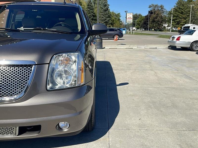 GMC Yukon Denali XL 4WD 2014