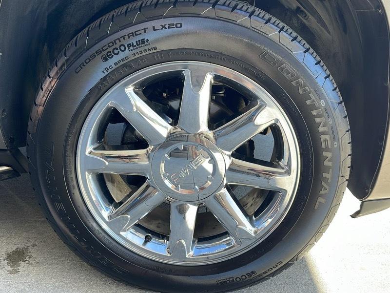 GMC Yukon Denali XL 4WD 2014