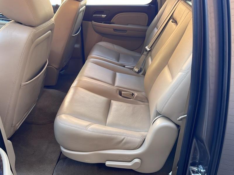GMC Yukon Denali XL 4WD 2014
