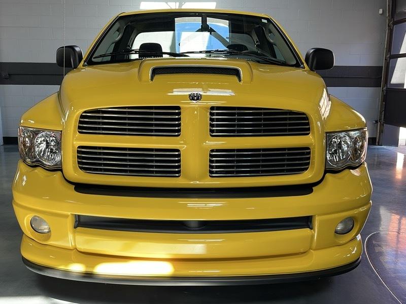 Dodge Ram 1500  2004