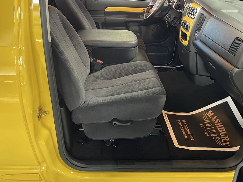 Dodge Ram 1500  2004