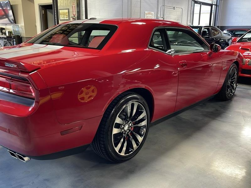 Dodge Challenger SRT8 2013