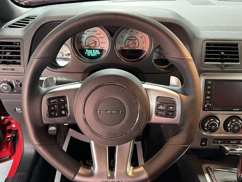 Dodge Challenger SRT8 2013