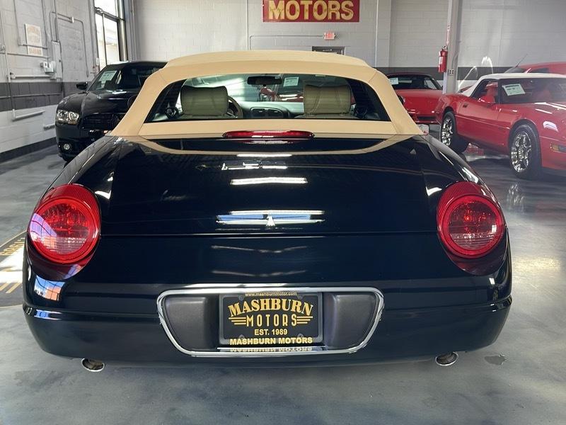 Ford Thunderbird Premium 2005