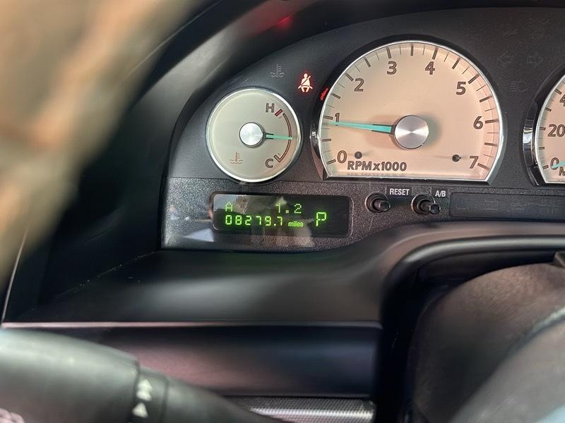 Ford Thunderbird Premium 2005