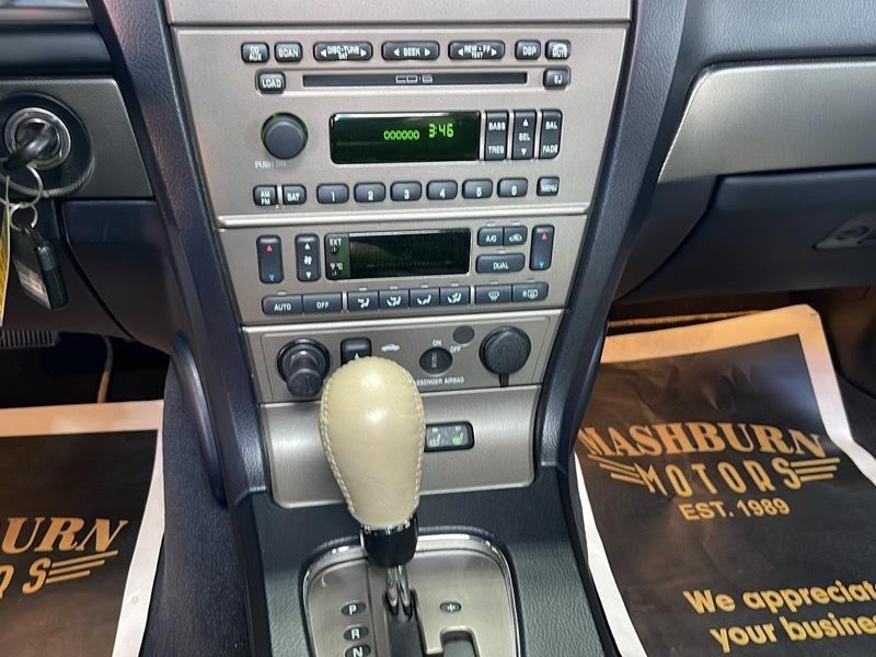 Ford Thunderbird Premium 2005