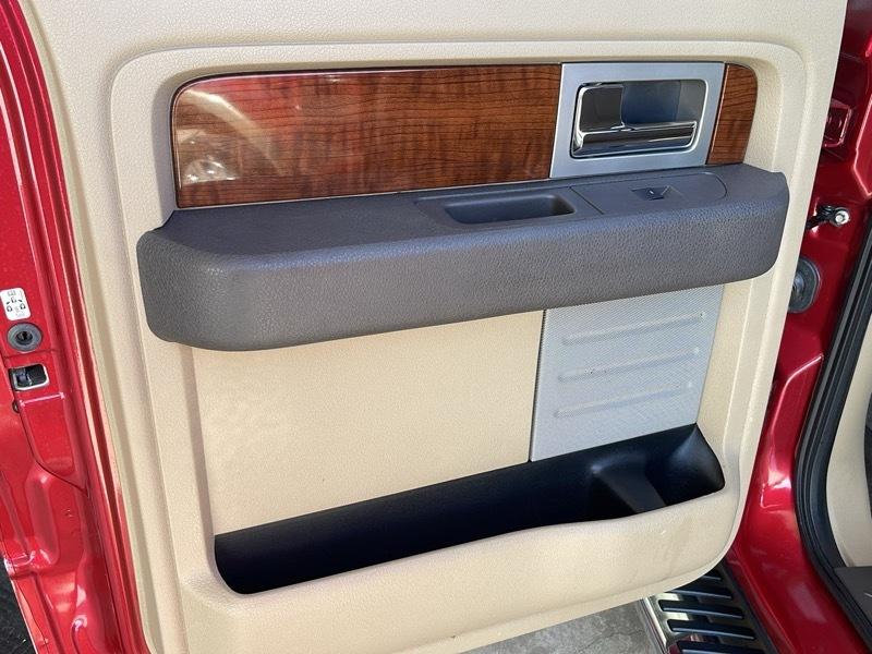 Ford F-150 Lariat SuperCrew 5.5-ft. Bed 4WD 2010