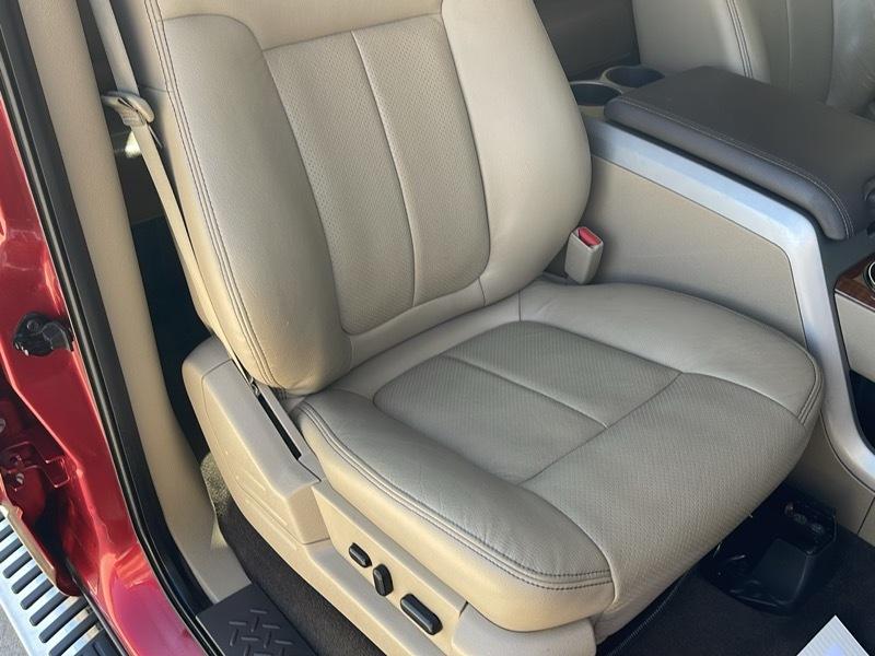 Ford F-150 Lariat SuperCrew 5.5-ft. Bed 4WD 2010