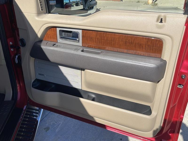 Ford F-150 Lariat SuperCrew 5.5-ft. Bed 4WD 2010