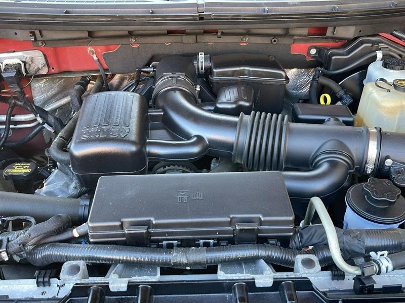 Ford F-150 Lariat SuperCrew 5.5-ft. Bed 4WD 2010