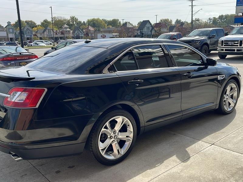 Ford Taurus SHO AWD 2010