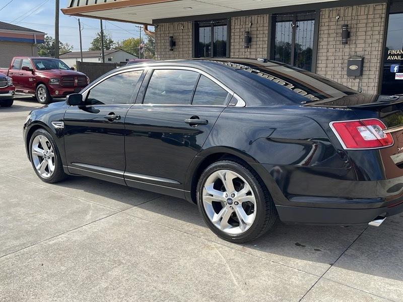 Ford Taurus SHO AWD 2010