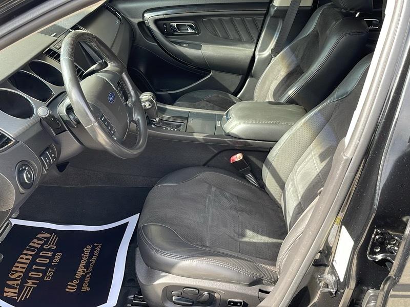 Ford Taurus SHO AWD 2010