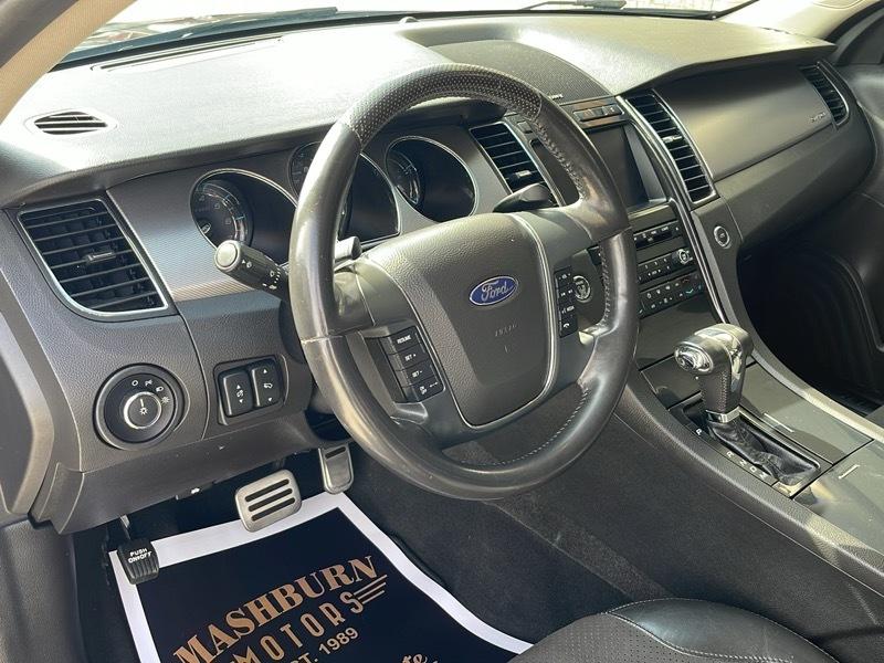 Ford Taurus SHO AWD 2010