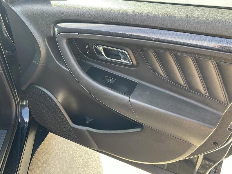 Ford Taurus SHO AWD 2010