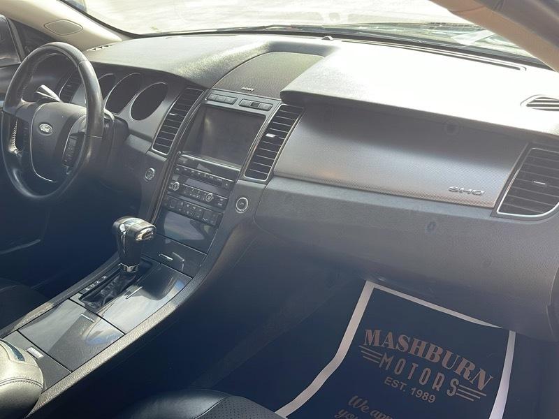 Ford Taurus SHO AWD 2010
