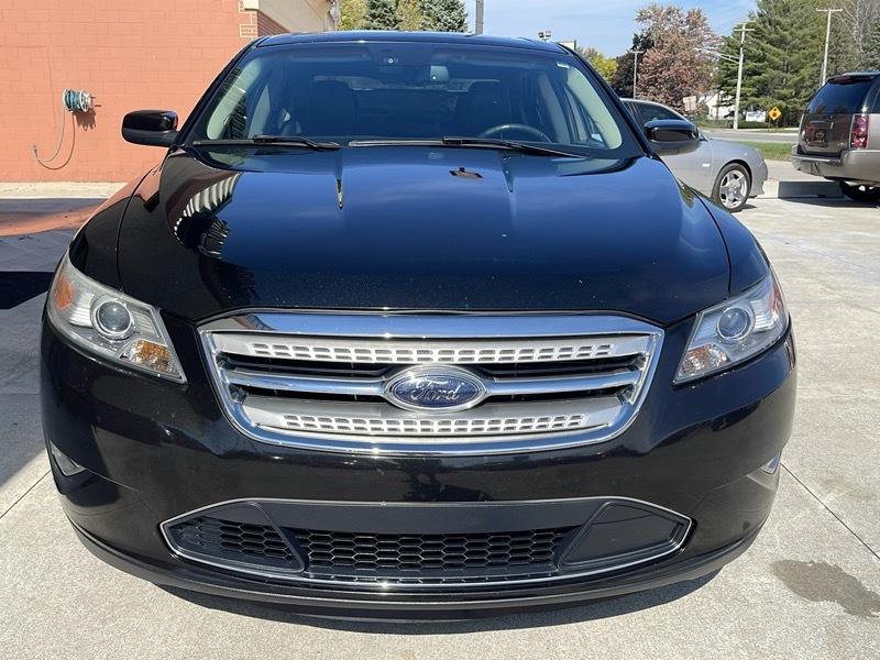Ford Taurus SHO AWD 2010