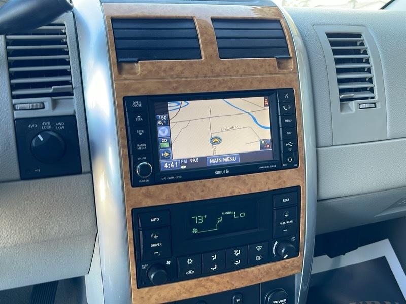 Chrysler Aspen Limited 4WD 2008