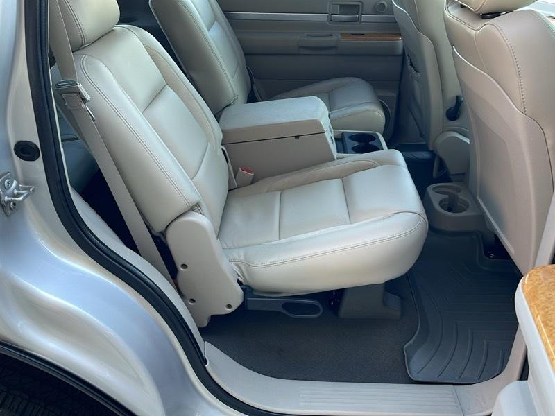 Chrysler Aspen Limited 4WD 2008