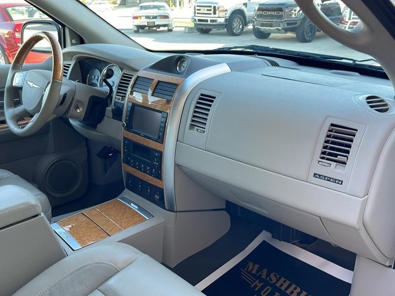 Chrysler Aspen Limited 4WD 2008