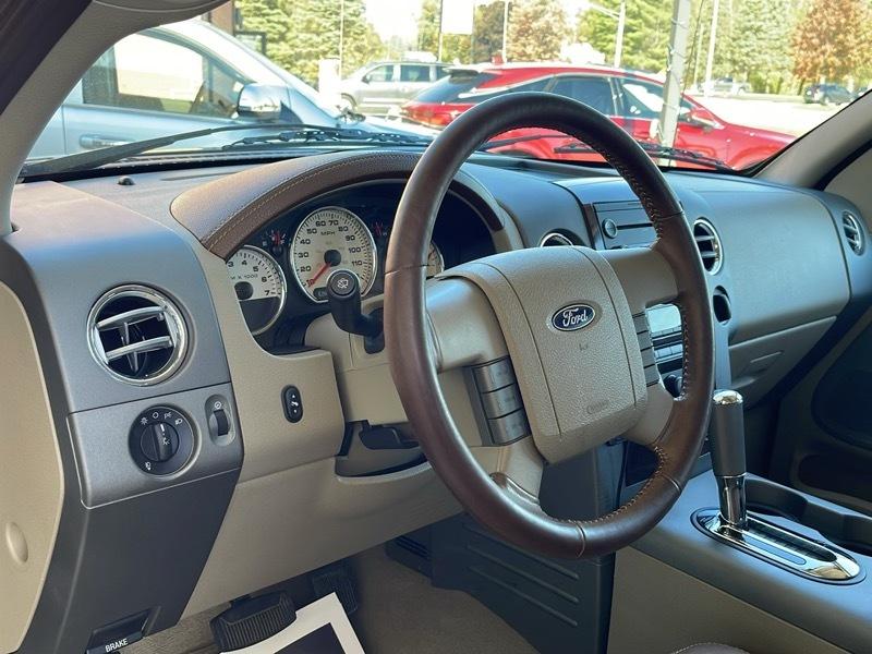 Ford F-150 King Ranch SuperCrew 4WD 2005