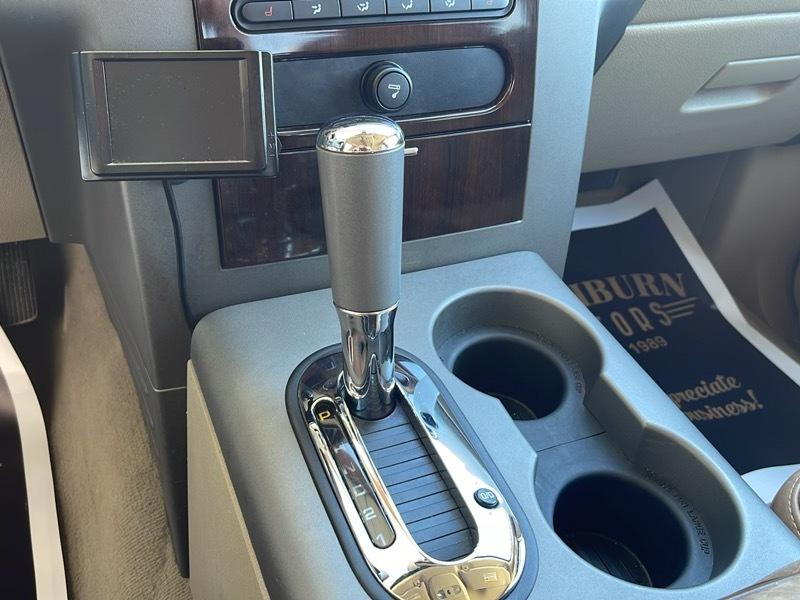 Ford F-150 King Ranch SuperCrew 4WD 2005