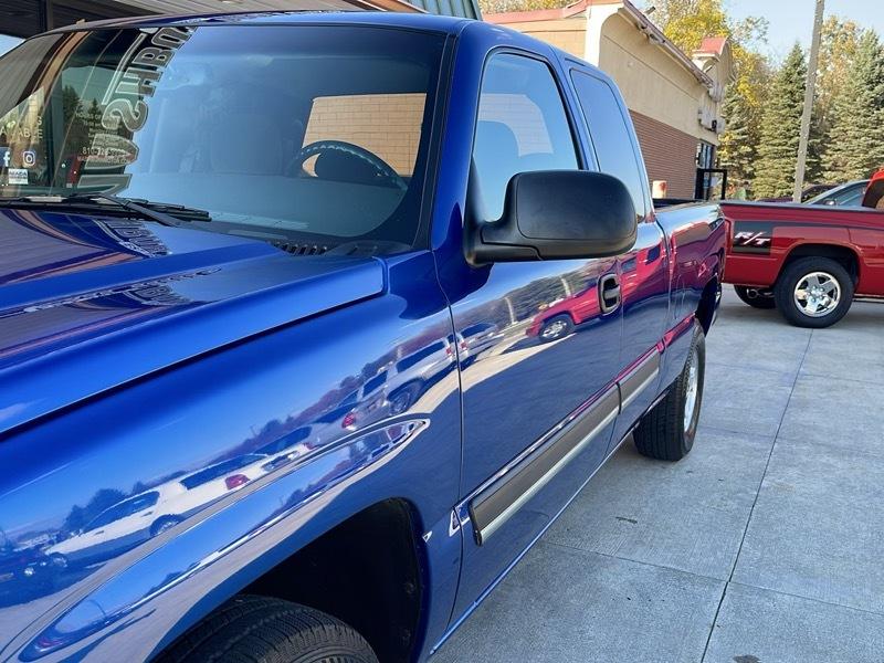 Chevrolet Silverado 1500 LS Ext. Cab Short Bed 4WD 2003