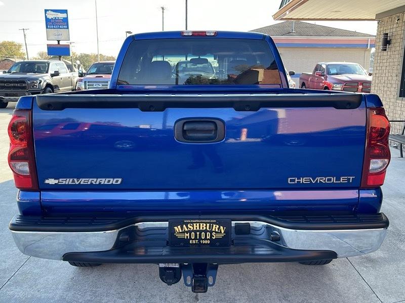 Chevrolet Silverado 1500 LS Ext. Cab Short Bed 4WD 2003