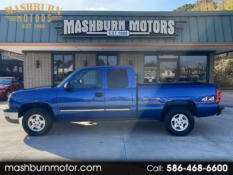 Chevrolet Silverado 1500 LS Ext. Cab Short Bed 4WD 2003