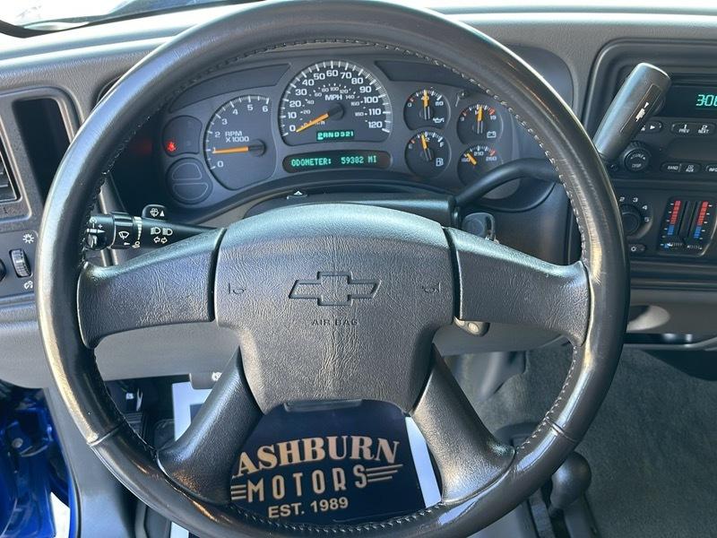 Chevrolet Silverado 1500 LS Ext. Cab Short Bed 4WD 2003