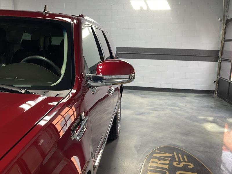 Cadillac Escalade AWD Platinum Edition 2009