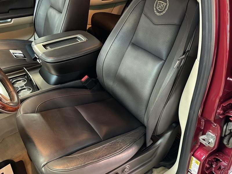 Cadillac Escalade AWD Platinum Edition 2009