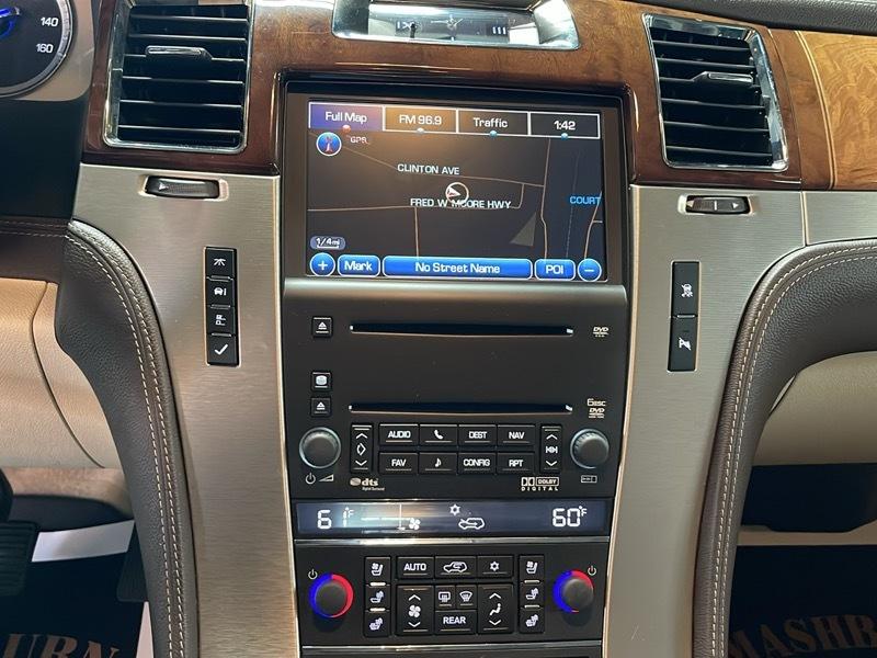 Cadillac Escalade AWD Platinum Edition 2009