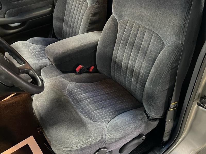 Chevrolet S10 Pickup LS Short Bed 2WD 2000