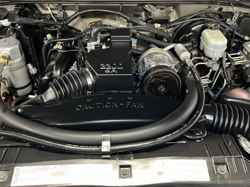 Chevrolet S10 Pickup LS Short Bed 2WD 2000