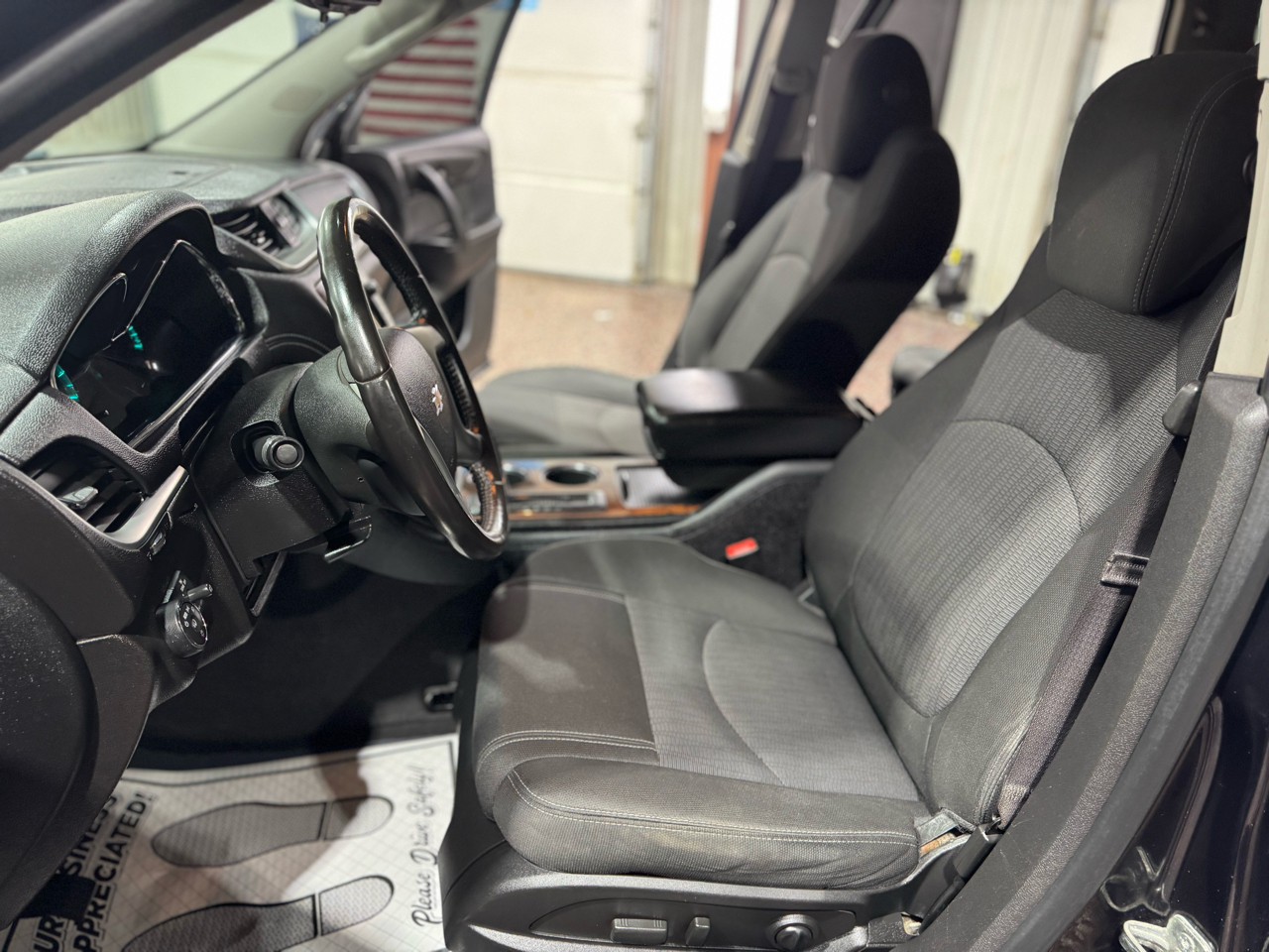 Chevrolet Traverse FWD 4dr LT w/1LT 2013