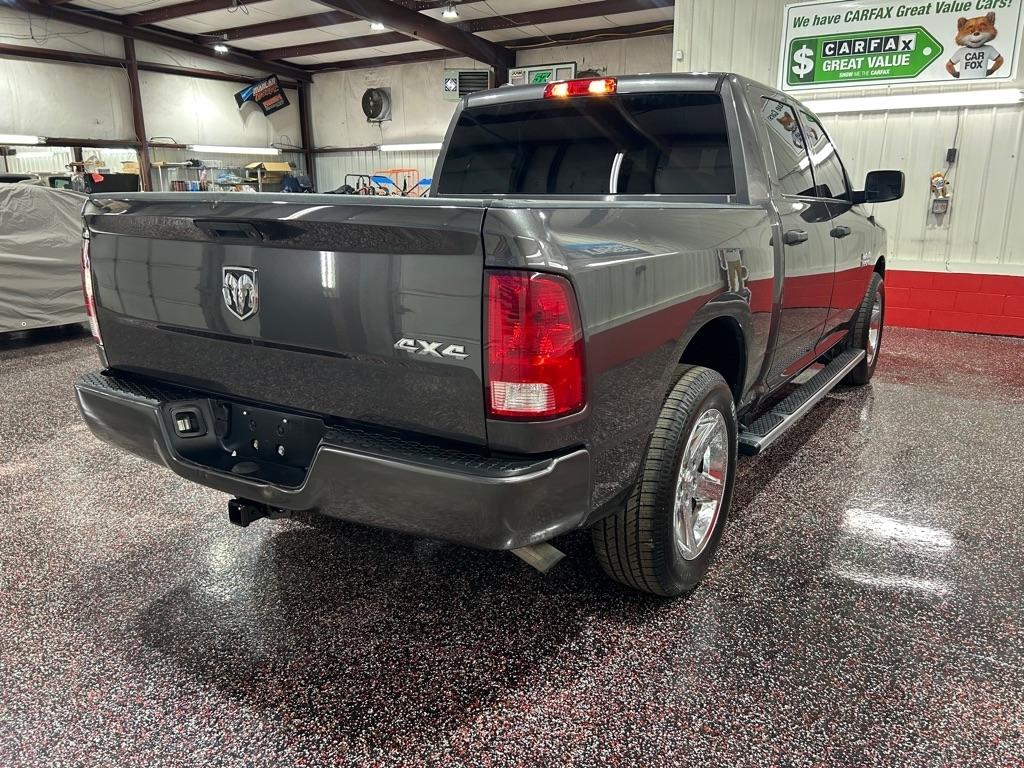 RAM 1500 Express 4x4 Crew Cab 5'7" Box 2018