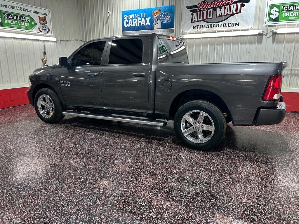 RAM 1500 Express 4x4 Crew Cab 5'7" Box 2018