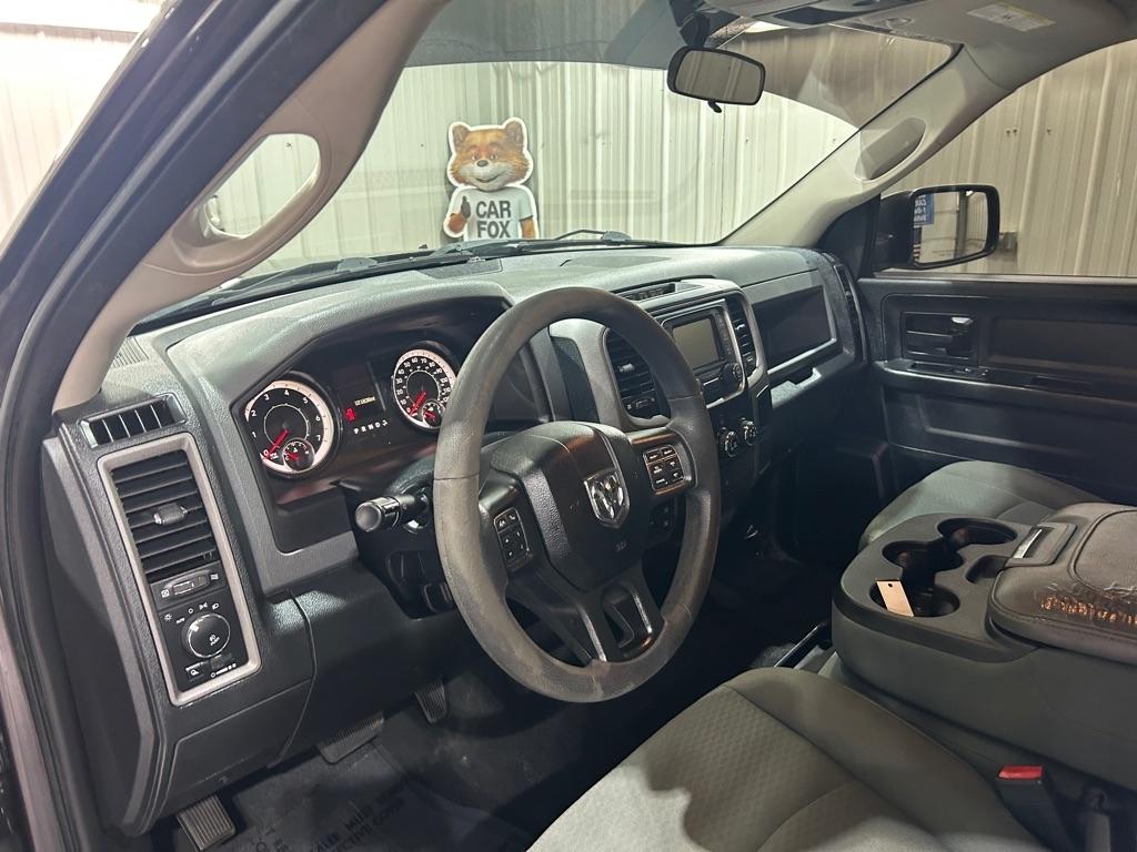 RAM 1500 Express 4x4 Crew Cab 5'7" Box 2018