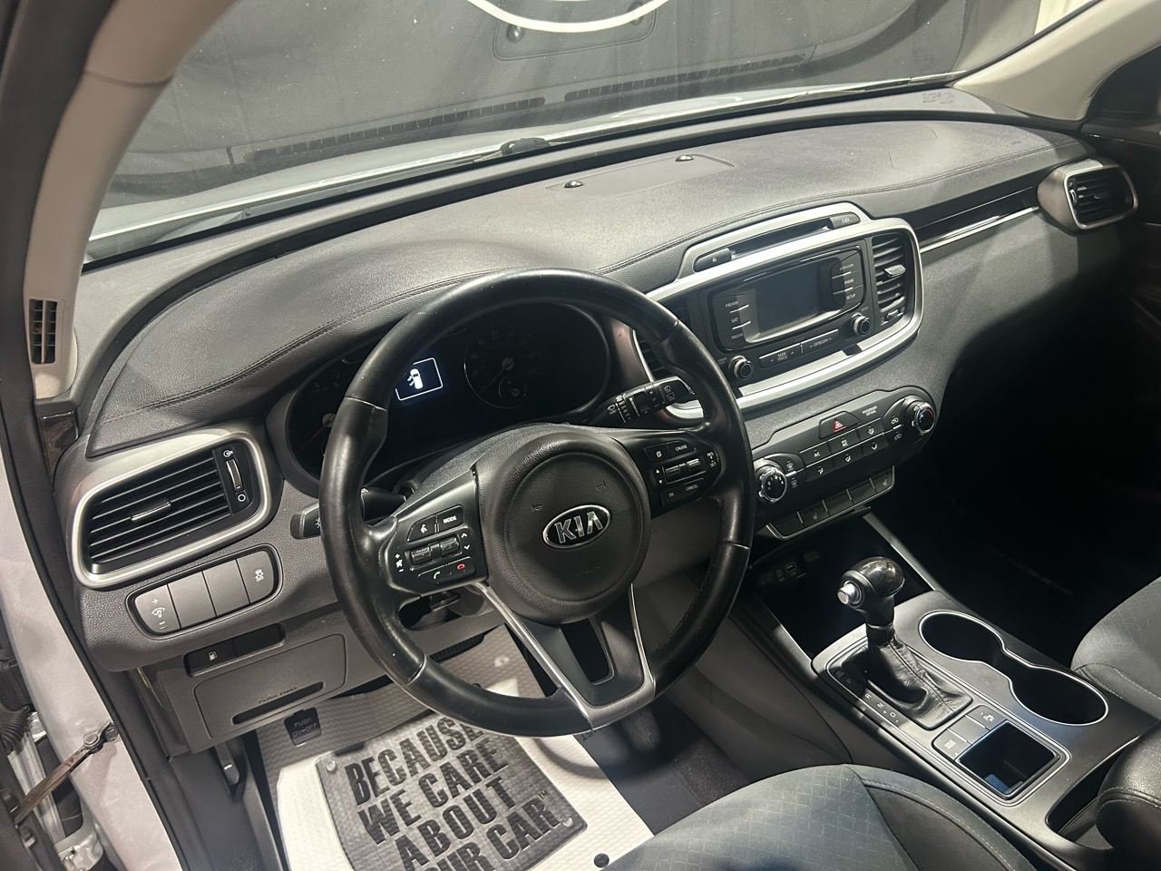 Kia Sorento FWD 4dr 2.4L LX 2016 Kia Sorento FWD 4dr 2.4L LX 2016