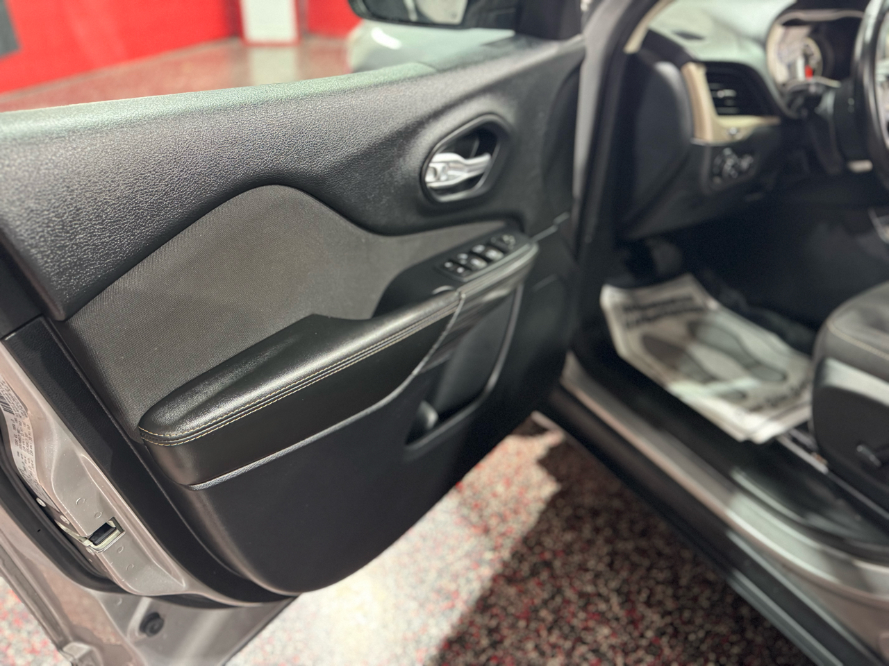 Jeep Cherokee FWD 4dr Latitude 2016