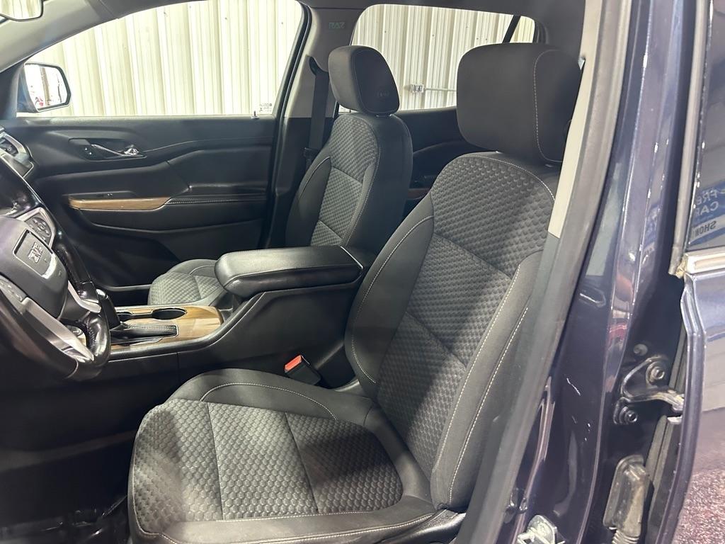 GMC Acadia FWD 4dr SLE w/SLE-1 2019