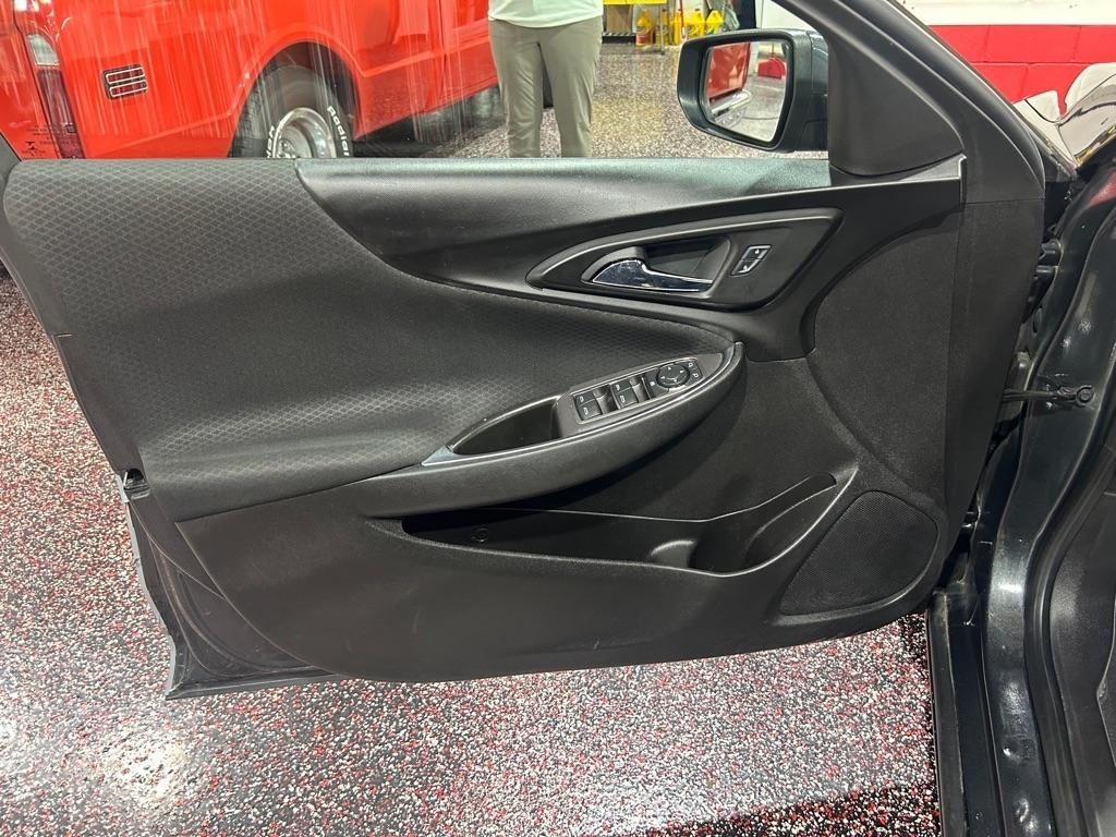 Chevrolet Malibu 4dr Sdn LT w/1LT 2017