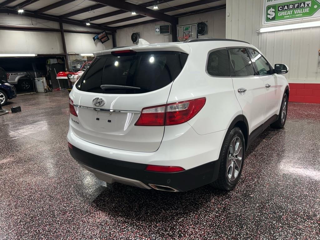 Hyundai Santa Fe FWD 4dr SE 2016