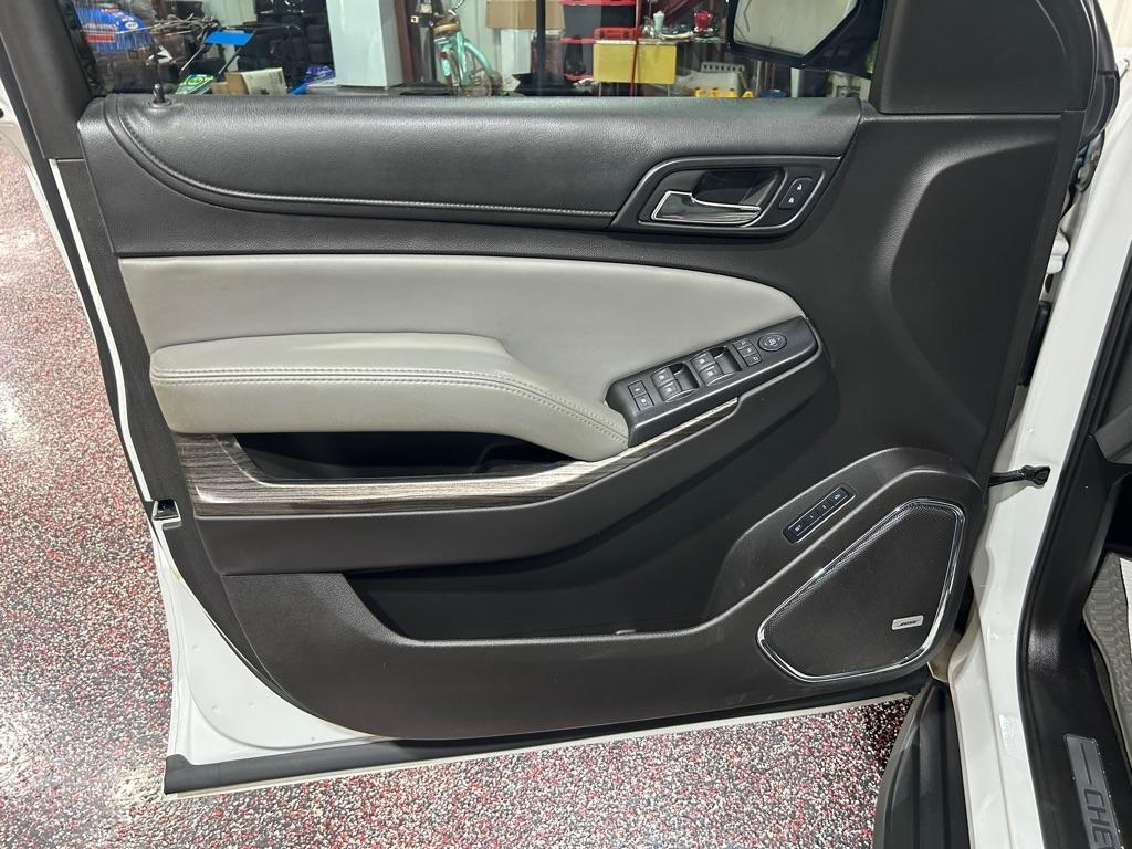 Chevrolet Tahoe 4WD 4dr LT 2016