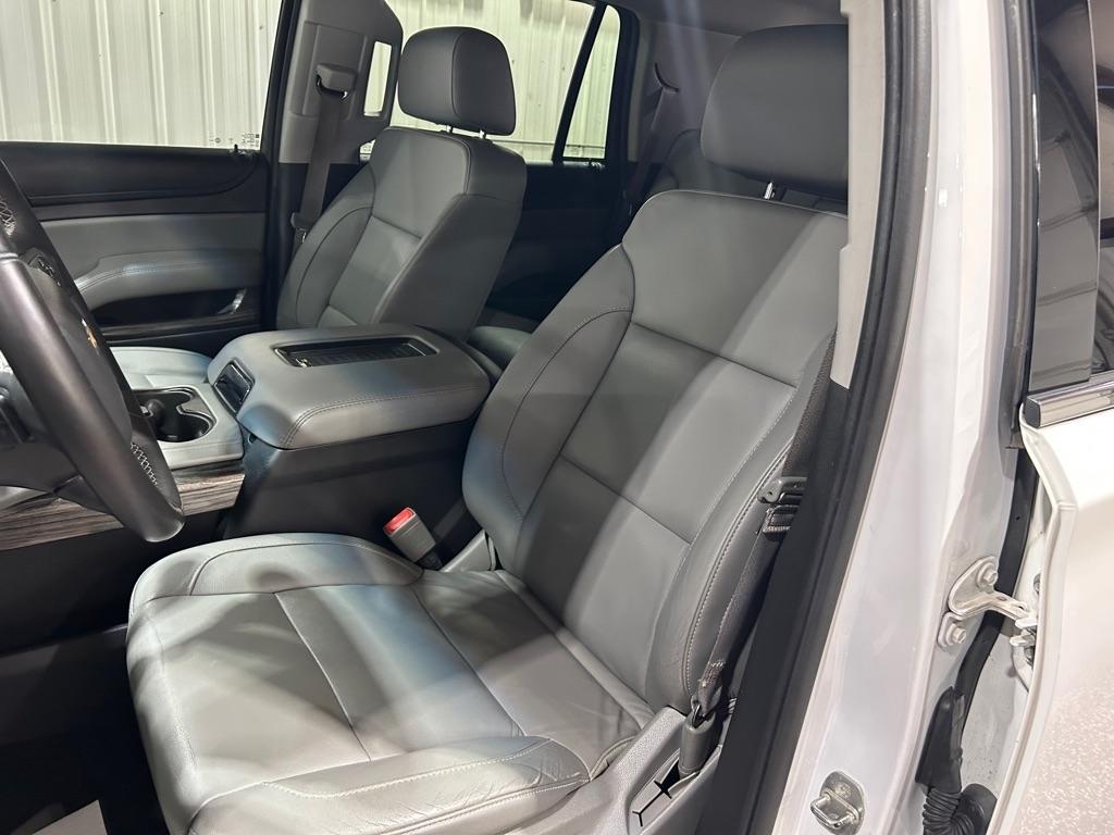 Chevrolet Tahoe 4WD 4dr LT 2016