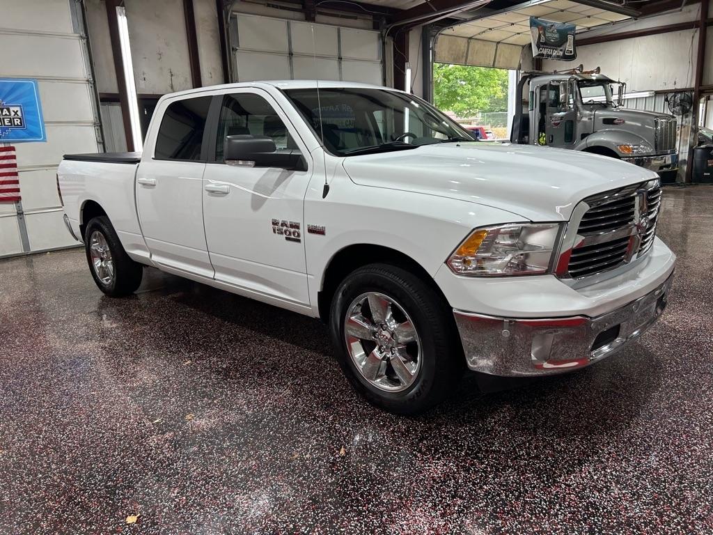 RAM 1500 Classic Big Horn 4x2 Crew Cab 6'4" Box 2019