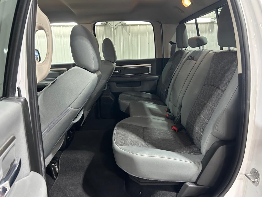 RAM 1500 Classic Big Horn 4x2 Crew Cab 6'4" Box 2019